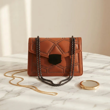 Sac Bandoulière Clouté Nina Vintage Chic