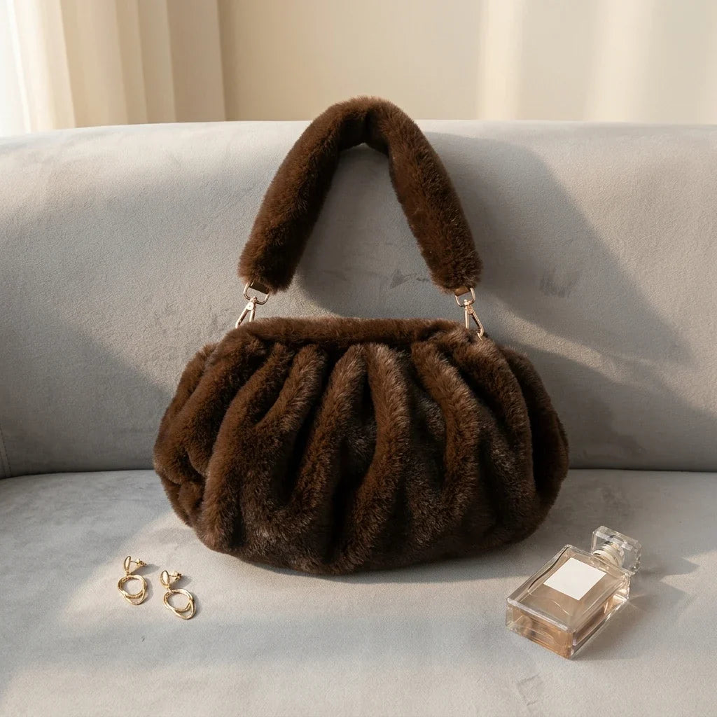 Sac Bandoulière Bianca : Douceur Fourrure Hivernale