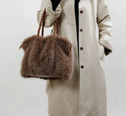 Sac Luna : Sac fourre-tout hivernal en peluche