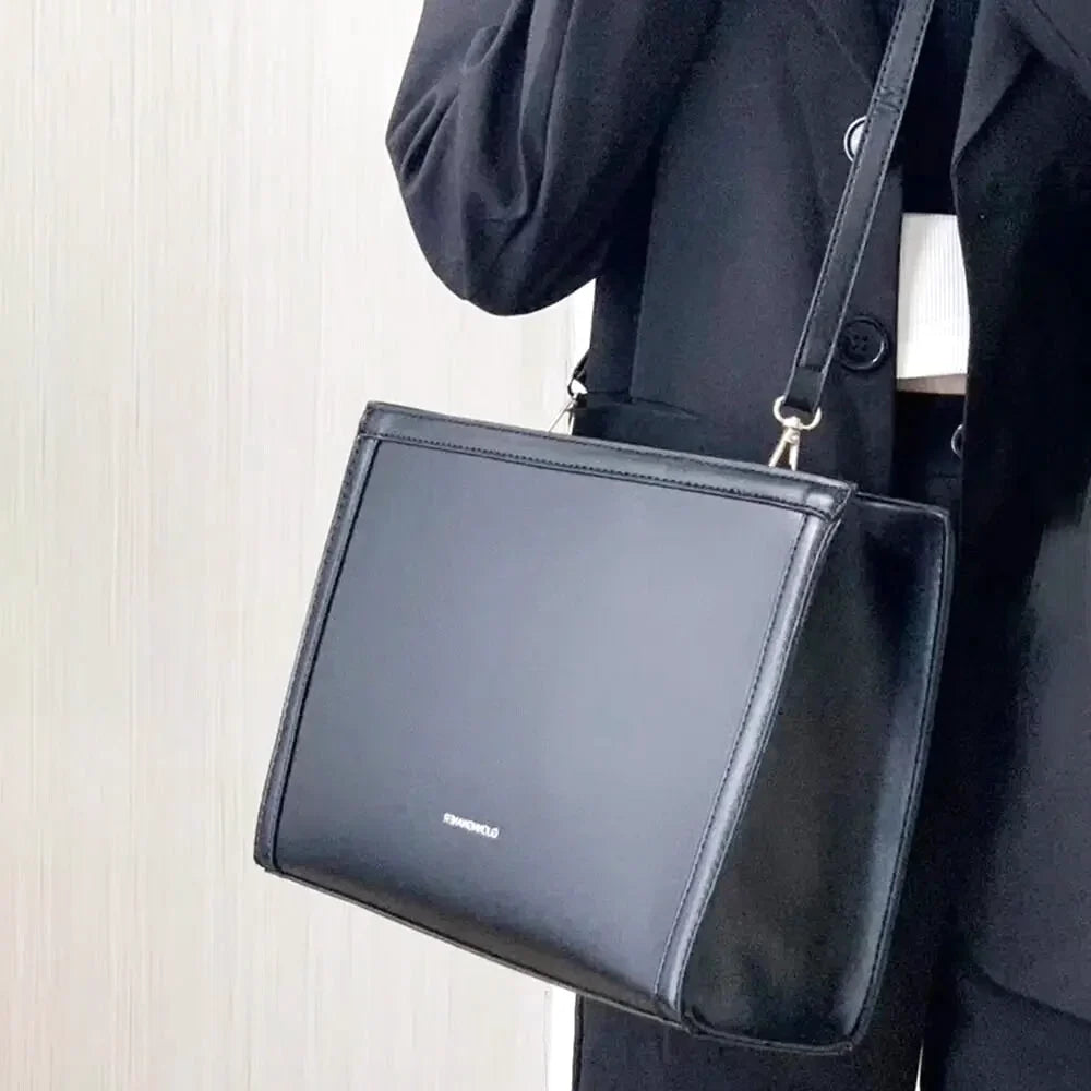 Sac bandoulière rigide Domenica